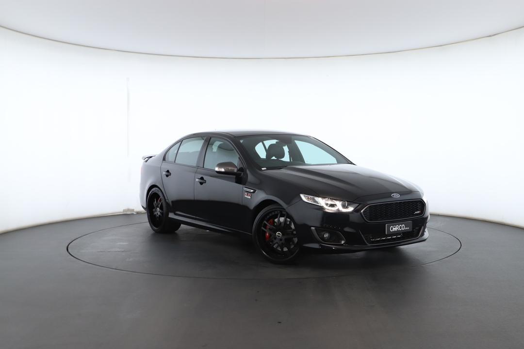 Exterior view frame 0