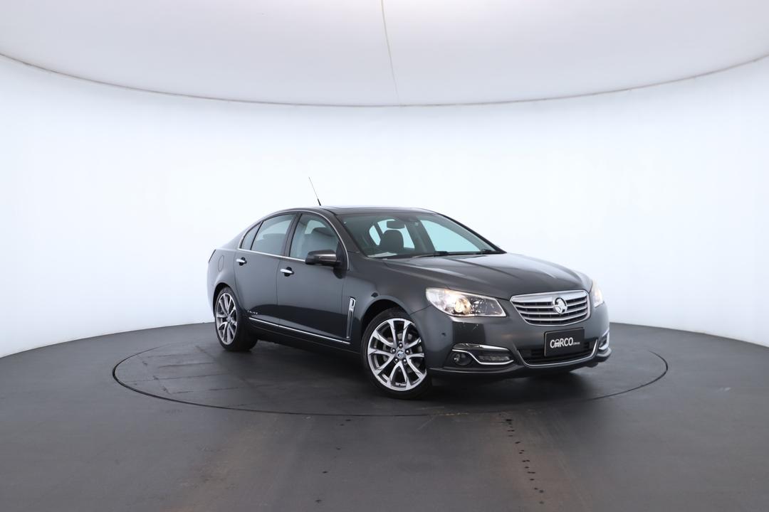 Exterior view frame 0