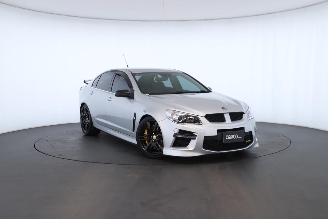 Exterior view frame 0