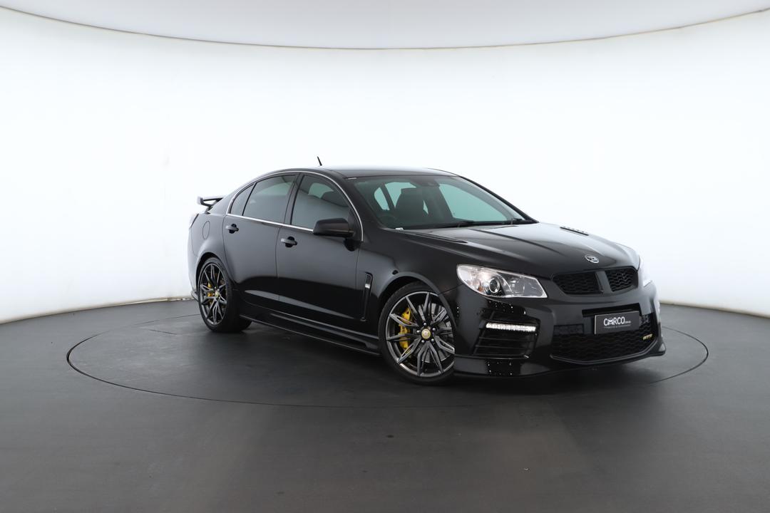 Exterior view frame 0