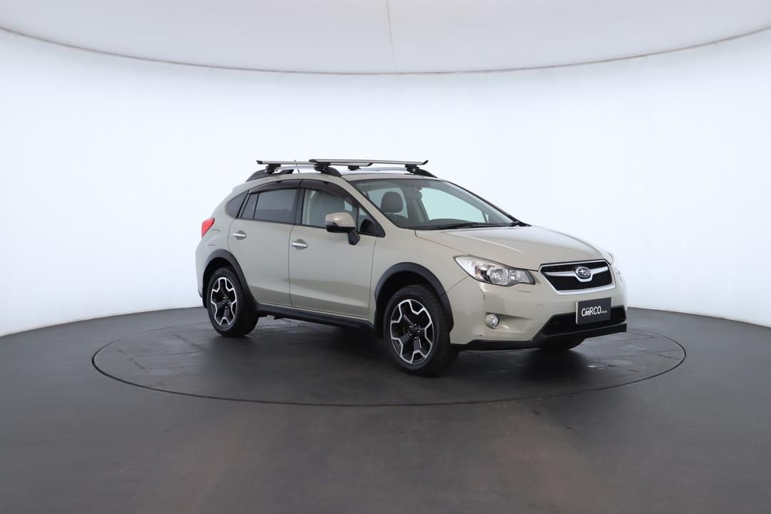 Exterior view frame 1