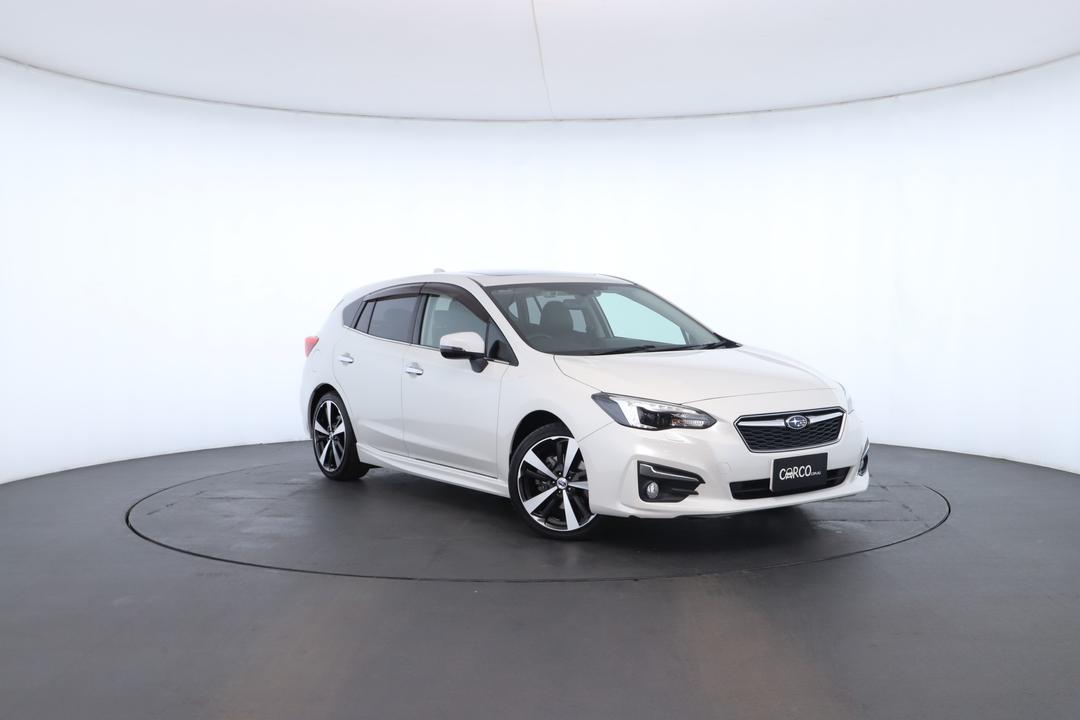 Exterior view frame 0