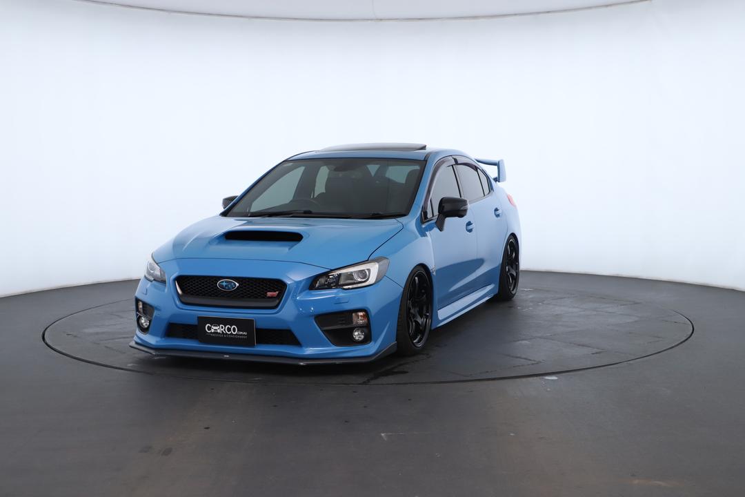 Exterior view frame 4