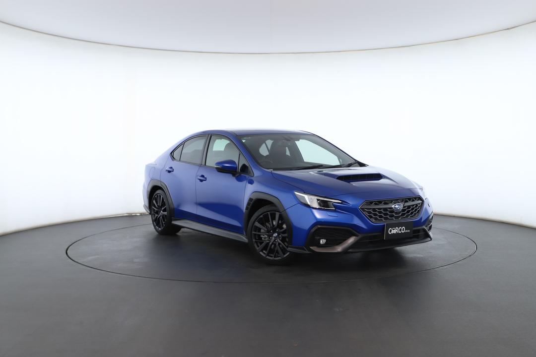 Exterior view frame 0