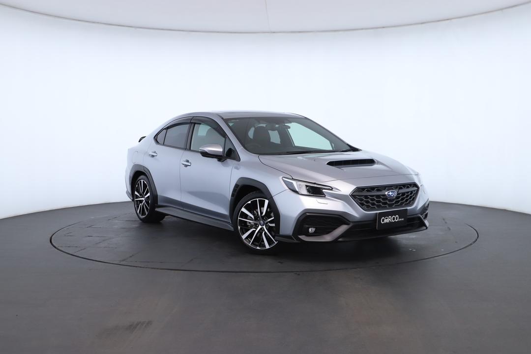 Exterior view frame 0