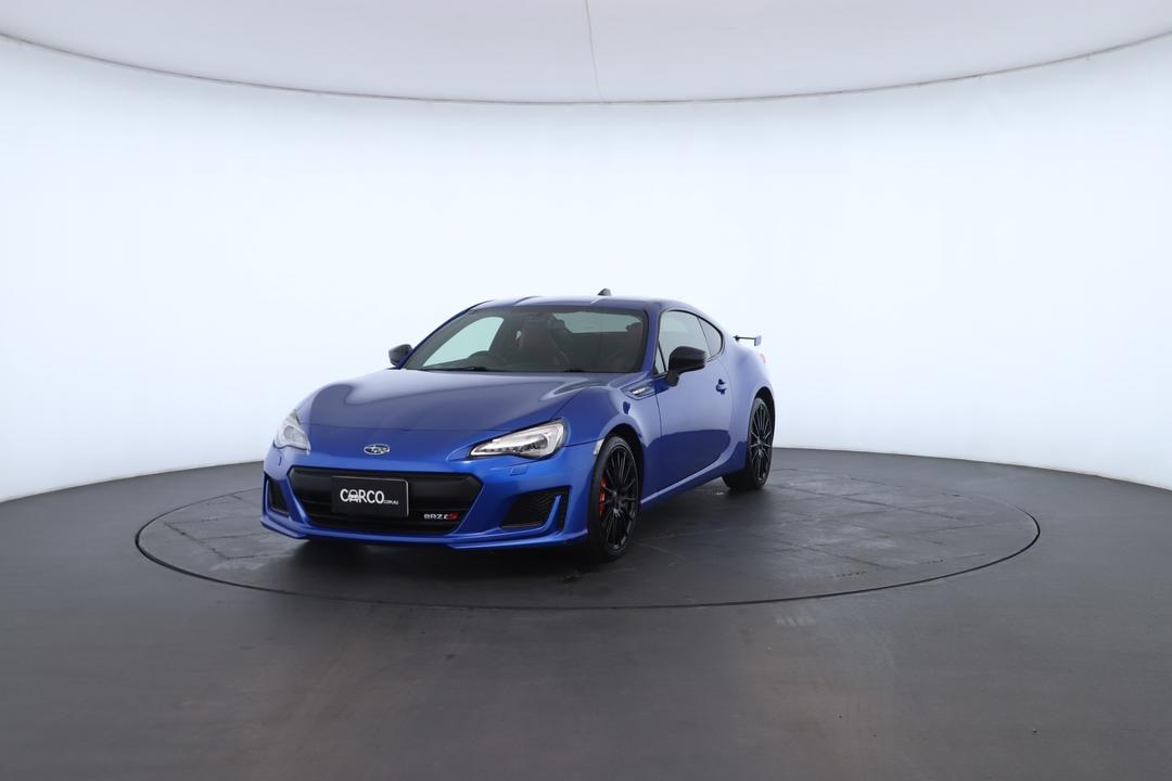 Exterior view frame 4