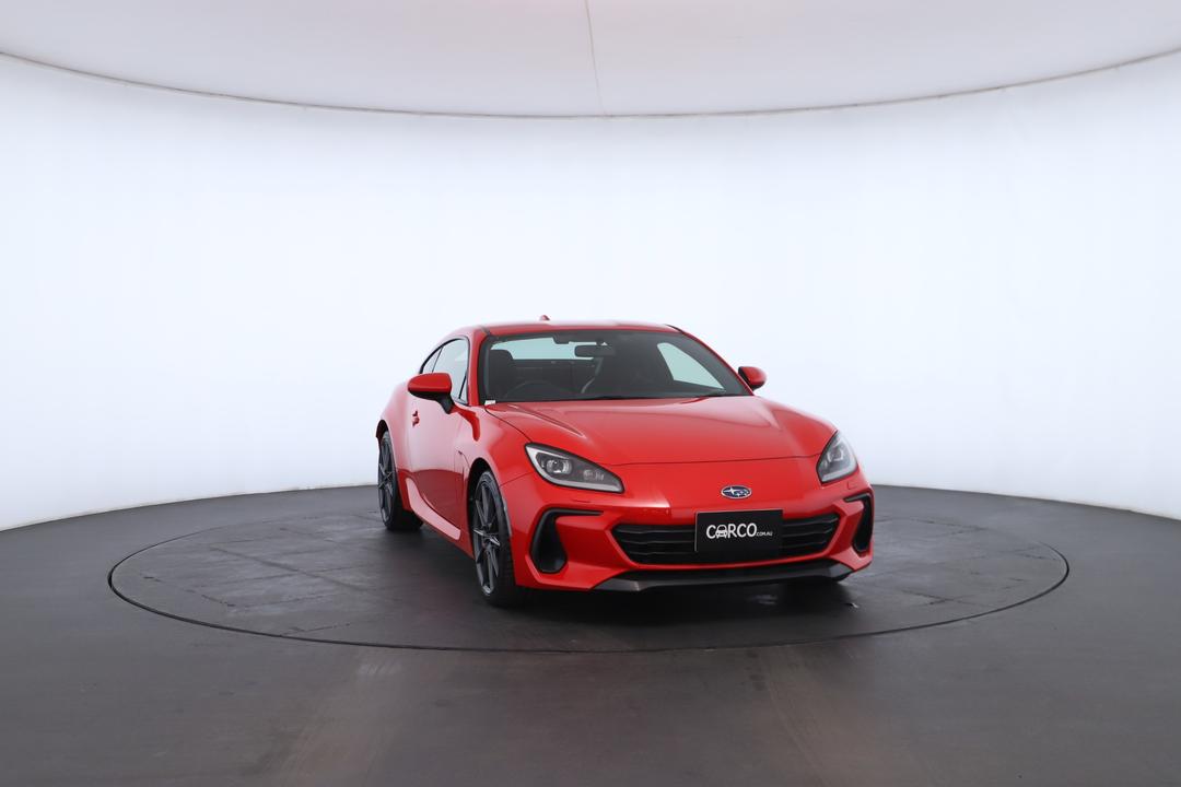 Exterior view frame 2