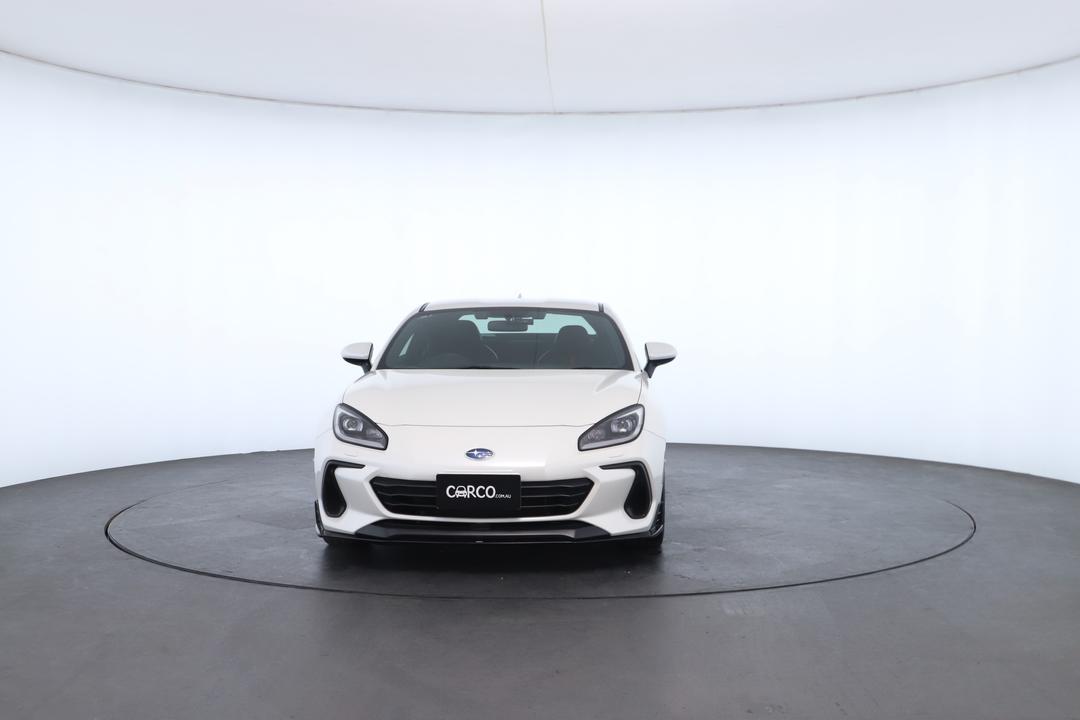 Exterior view frame 3