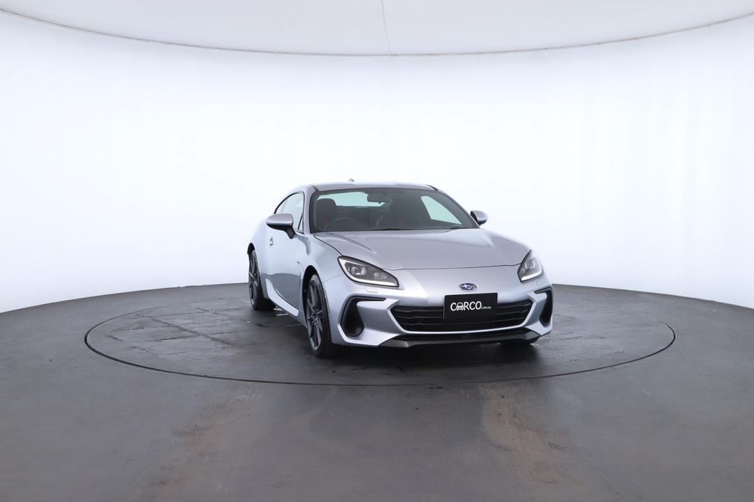 Exterior view frame 2