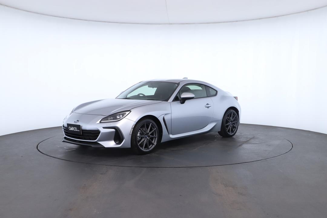 Exterior view frame 5