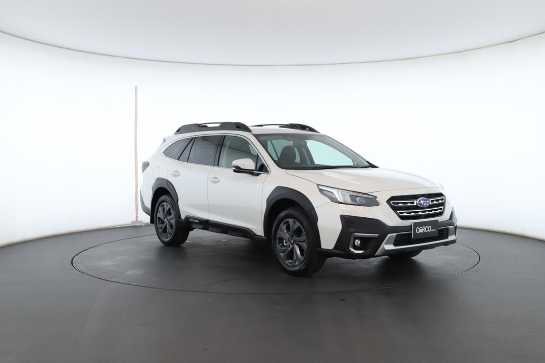 Exterior view frame 1