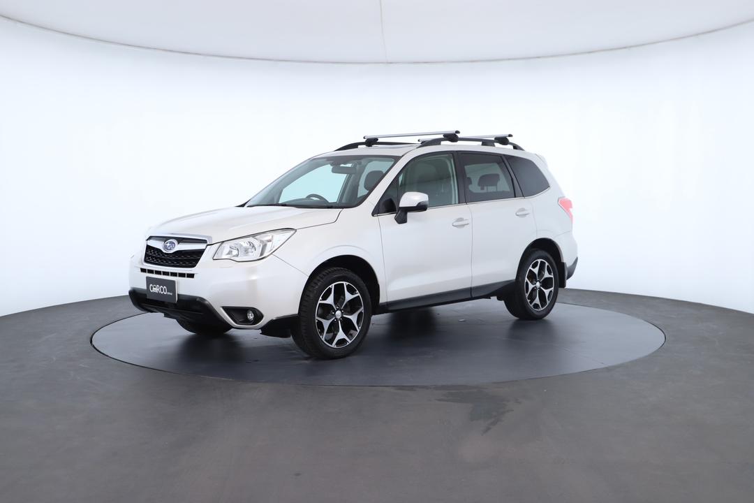 Exterior view frame 5