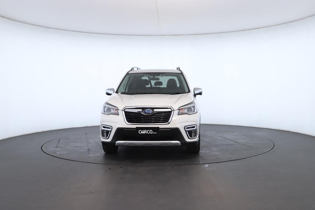 Exterior view frame 3