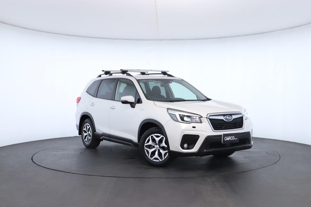 Exterior view frame 0