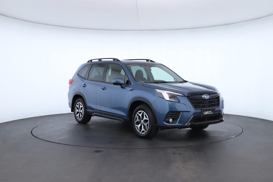 Exterior view frame 1