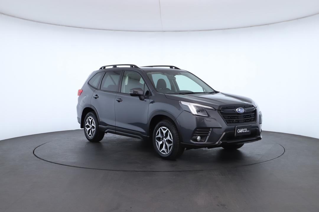 Exterior view frame 1