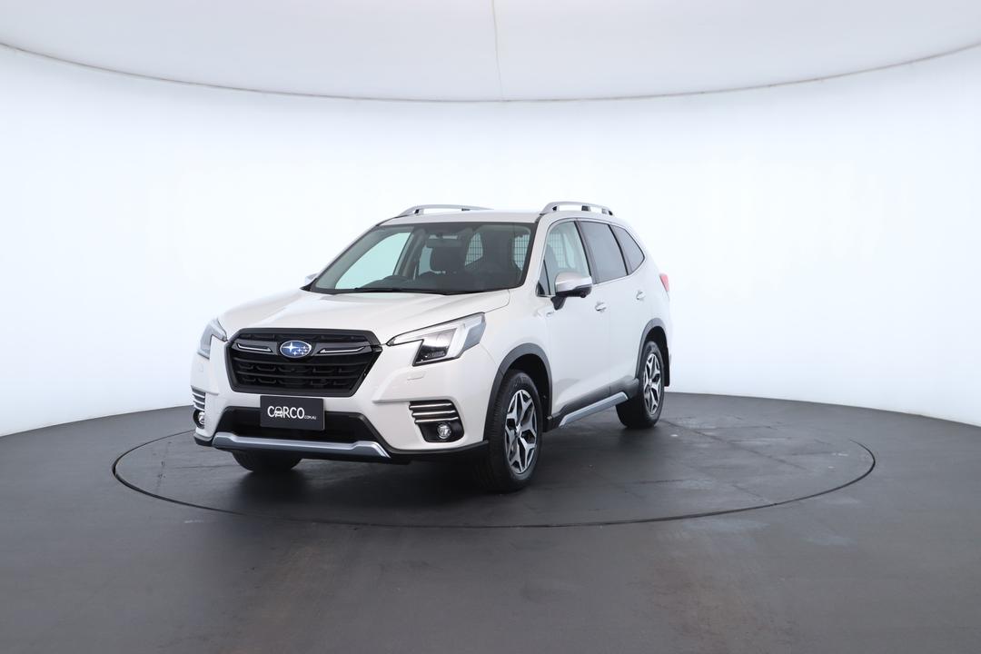 Exterior view frame 4