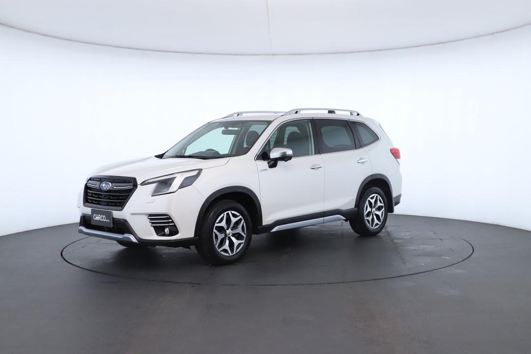 Exterior view frame 5