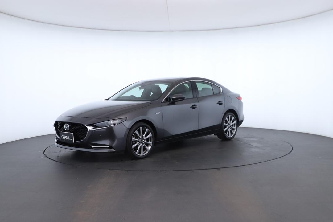 Exterior view frame 5