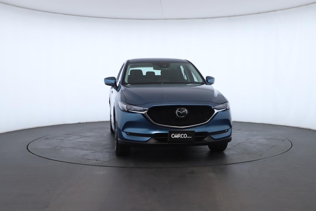 Exterior view frame 5