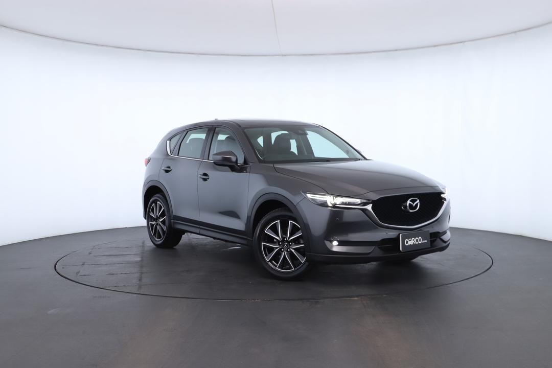 Exterior view frame 0