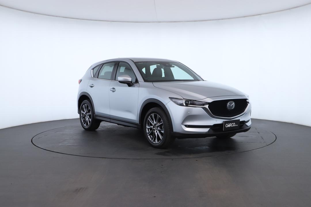 Exterior view frame 1