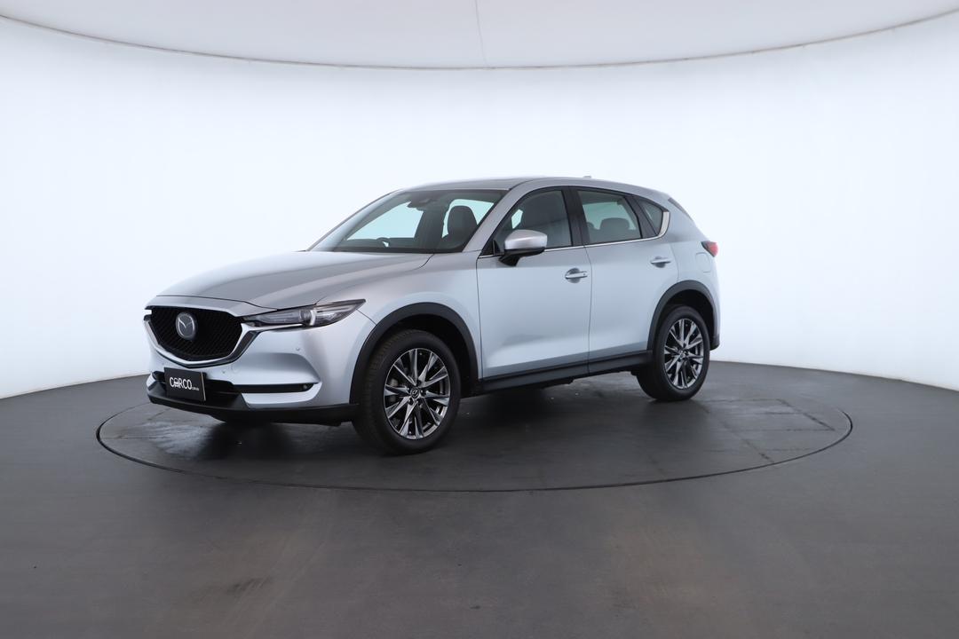 Exterior view frame 5