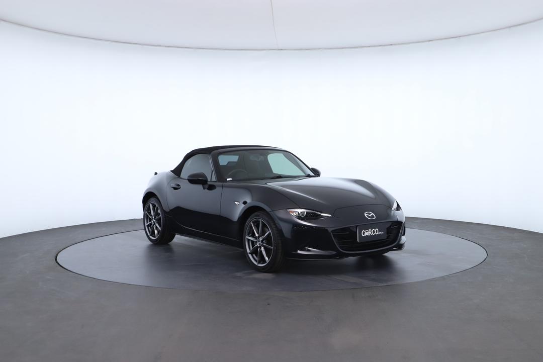 Exterior view frame 1