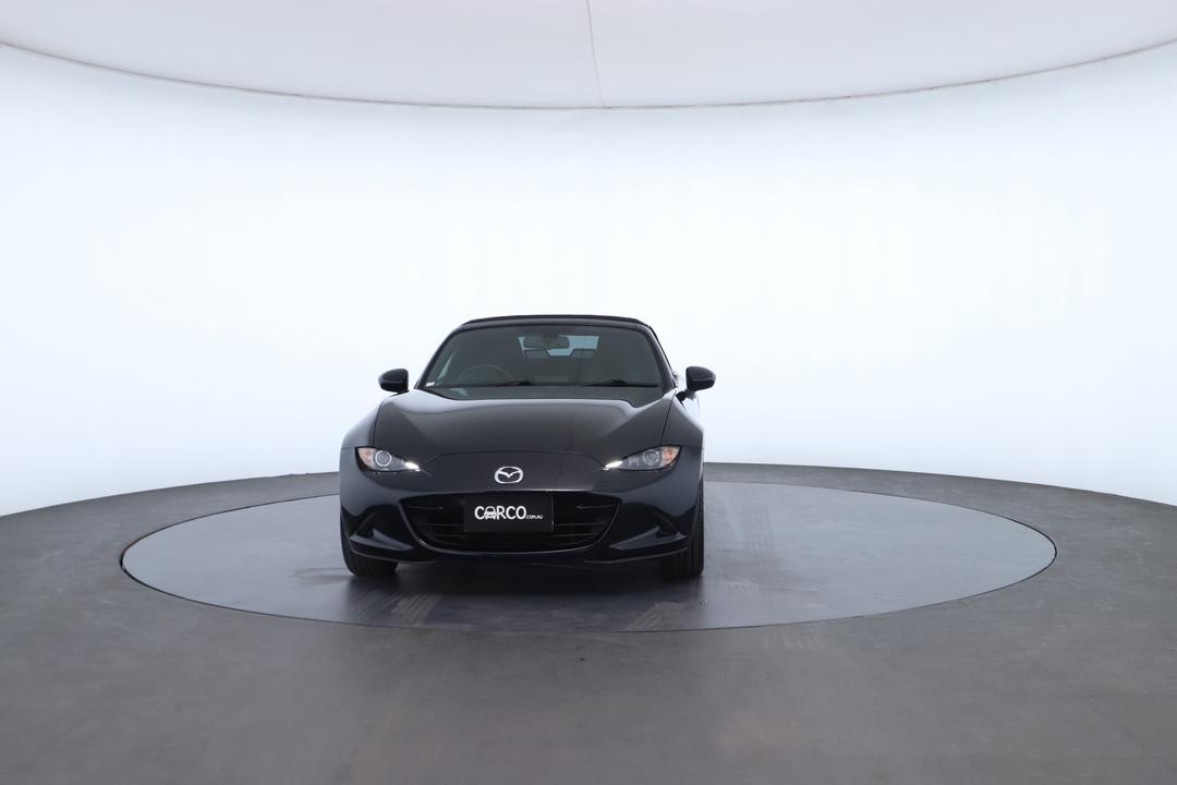 Exterior view frame 3