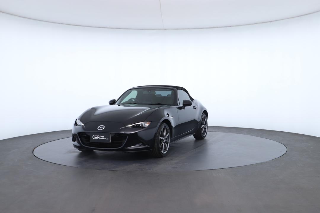 Exterior view frame 4