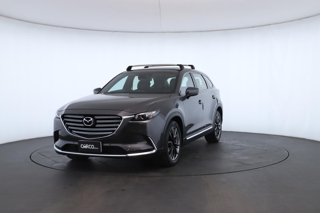 Exterior view frame 4