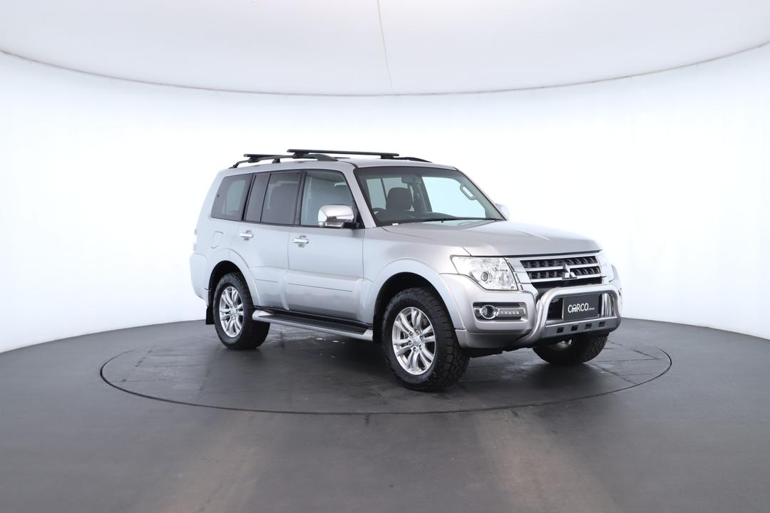 Exterior view frame 1