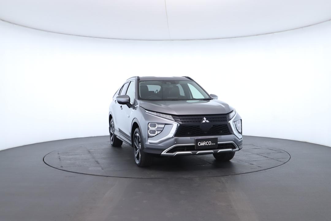 Exterior view frame 2