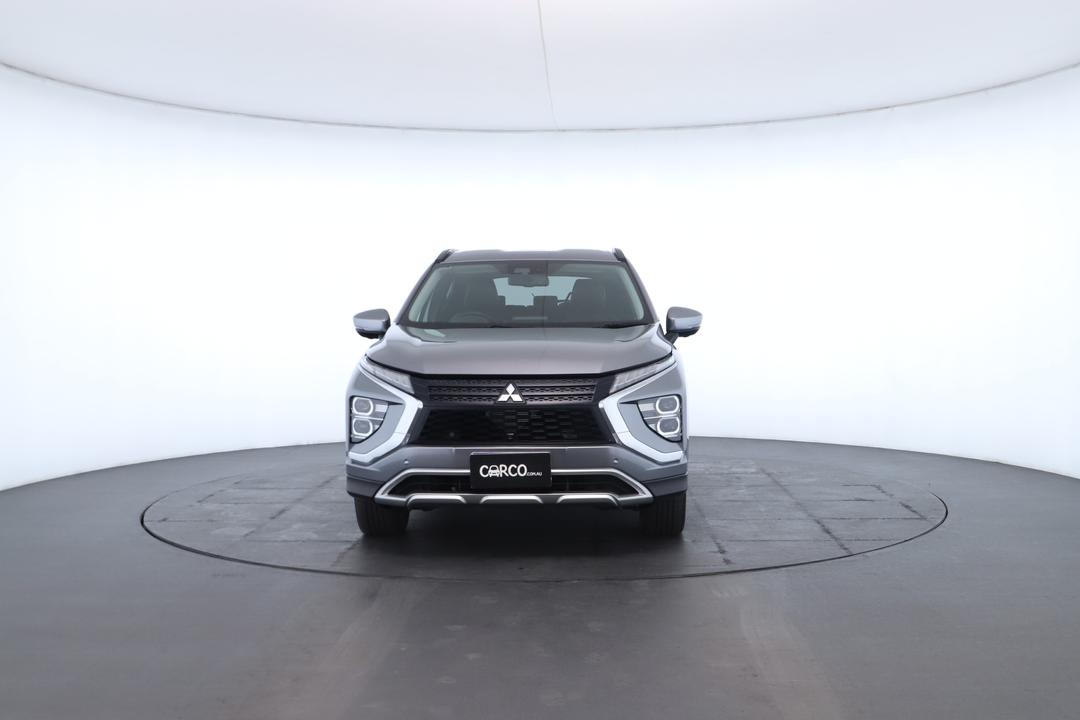 Exterior view frame 3