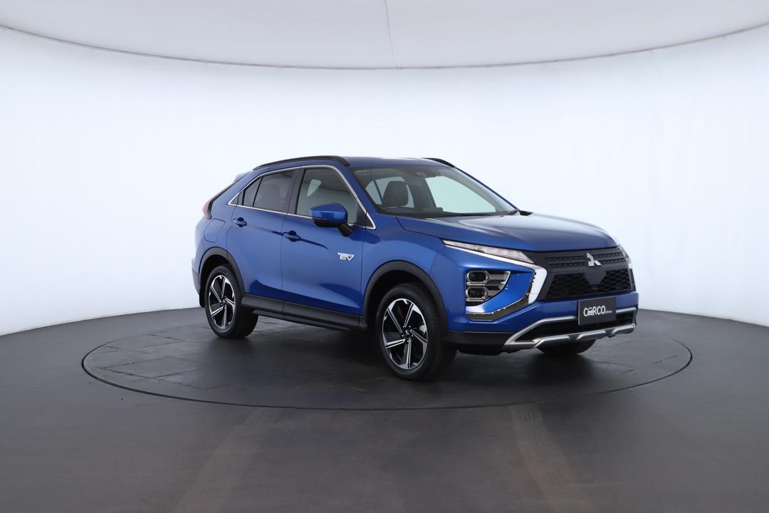 Exterior view frame 1