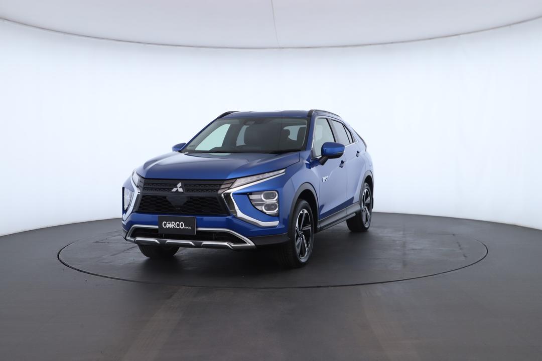 Exterior view frame 4