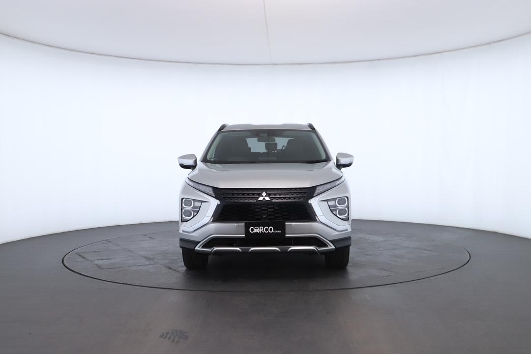 Exterior view frame 3