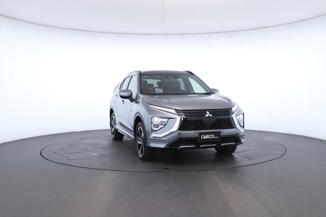 Exterior view frame 2