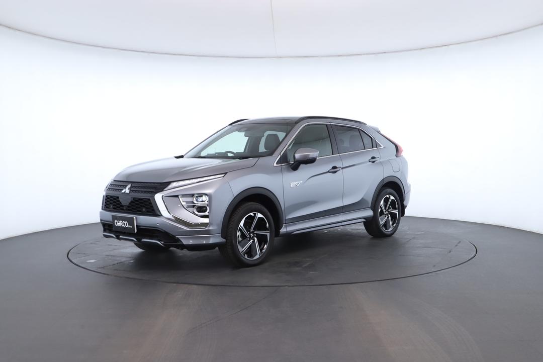 Exterior view frame 5