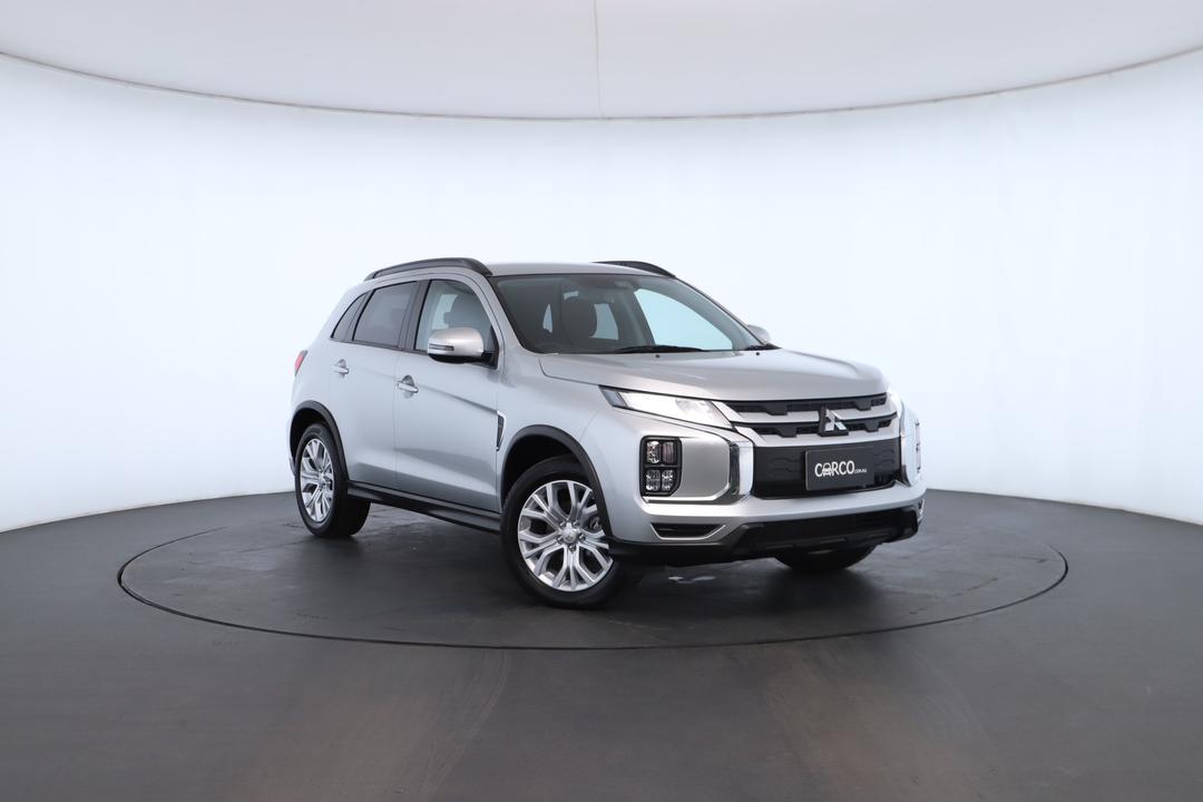 Exterior view frame 0