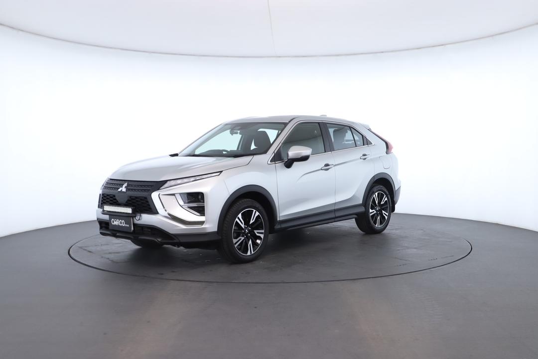 Exterior view frame 5