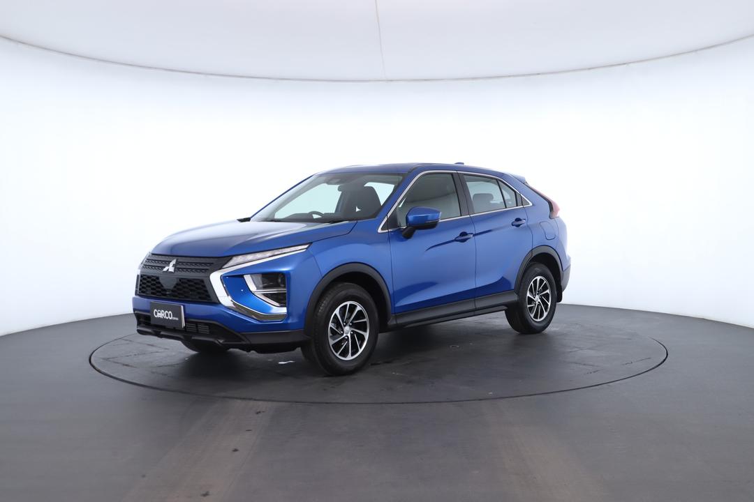 Exterior view frame 5