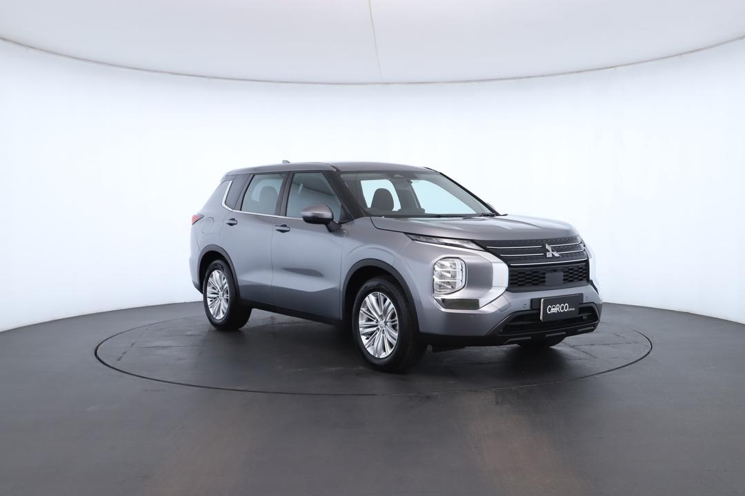 Exterior view frame 1