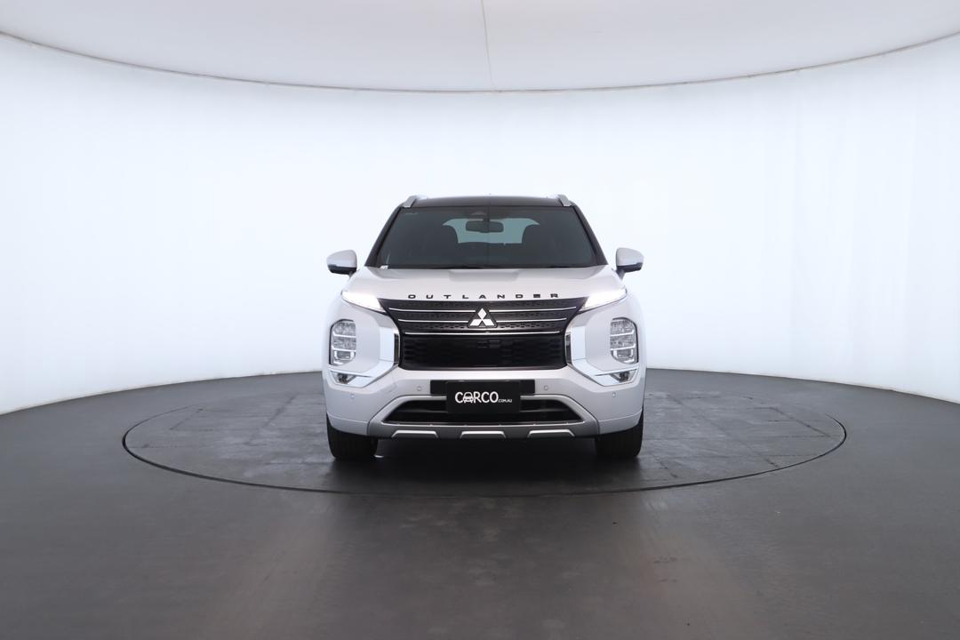 Exterior view frame 3