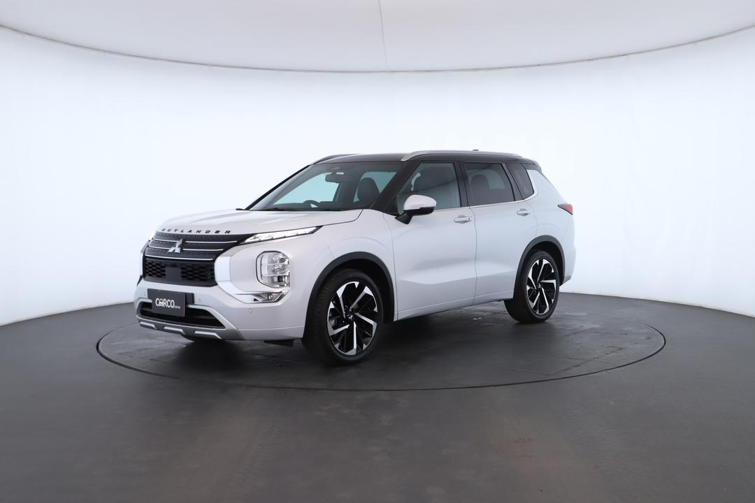 Exterior view frame 5