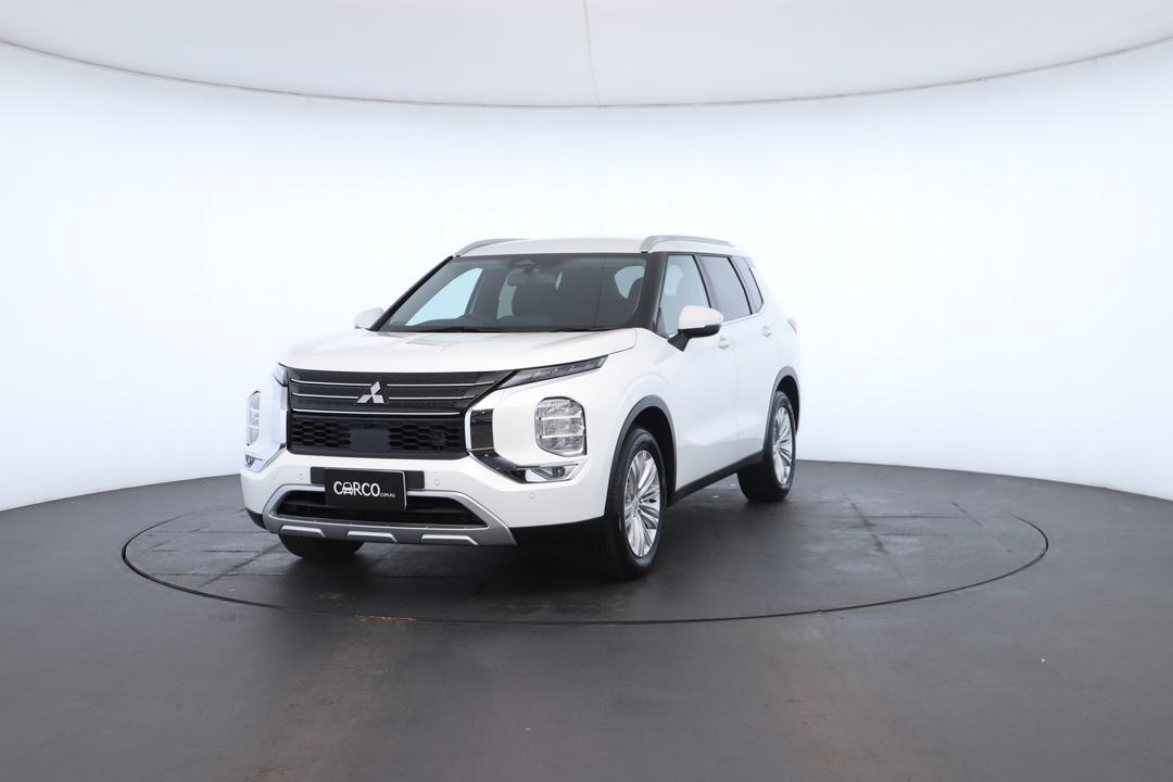 Exterior view frame 4