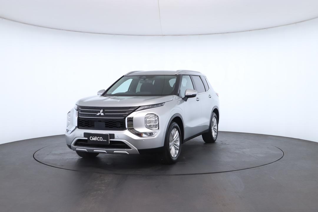 Exterior view frame 4