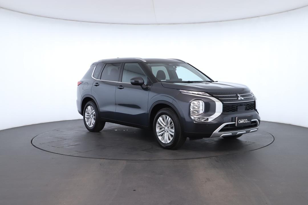 Exterior view frame 1