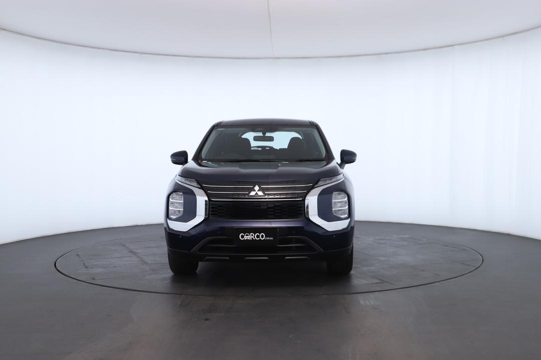 Exterior view frame 3