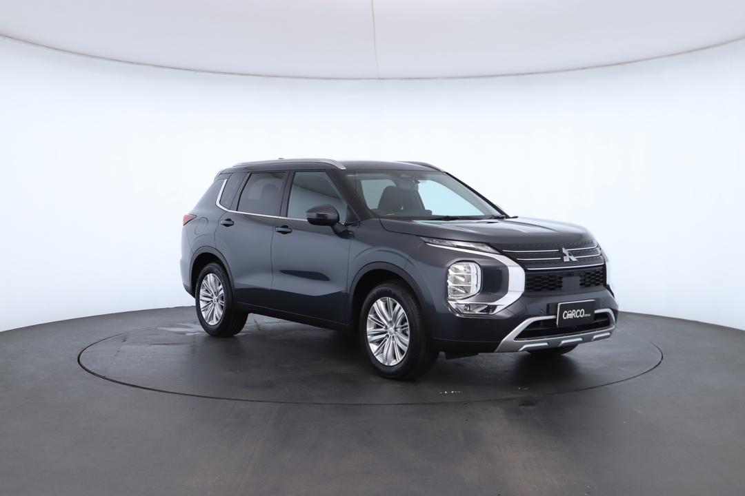 Exterior view frame 1